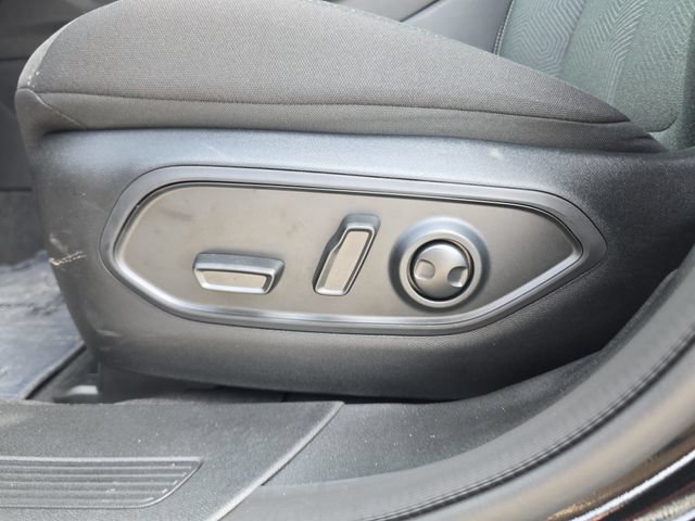 New 2026 Jeep Cherokee Laredo AWD/4WD image 16