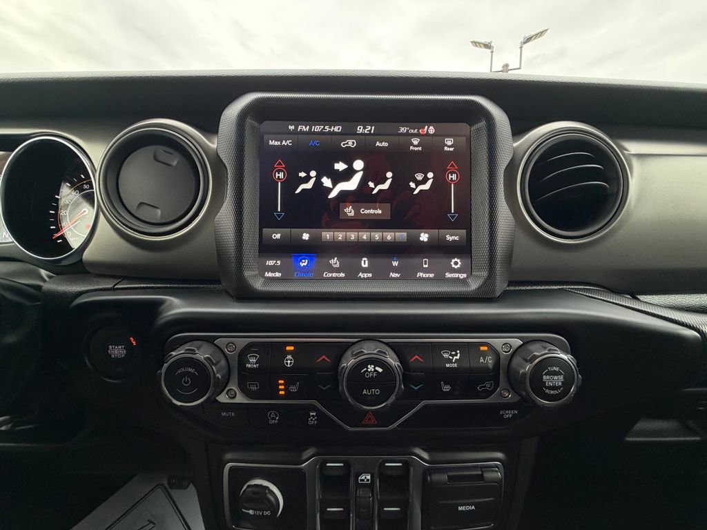 Used 2023 Jeep Wrangler Willys image 27