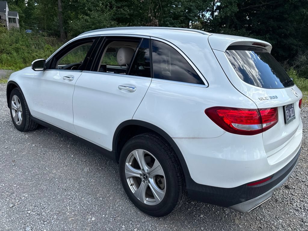 Used 2017 Mercedes-Benz GLC 300 image 7
