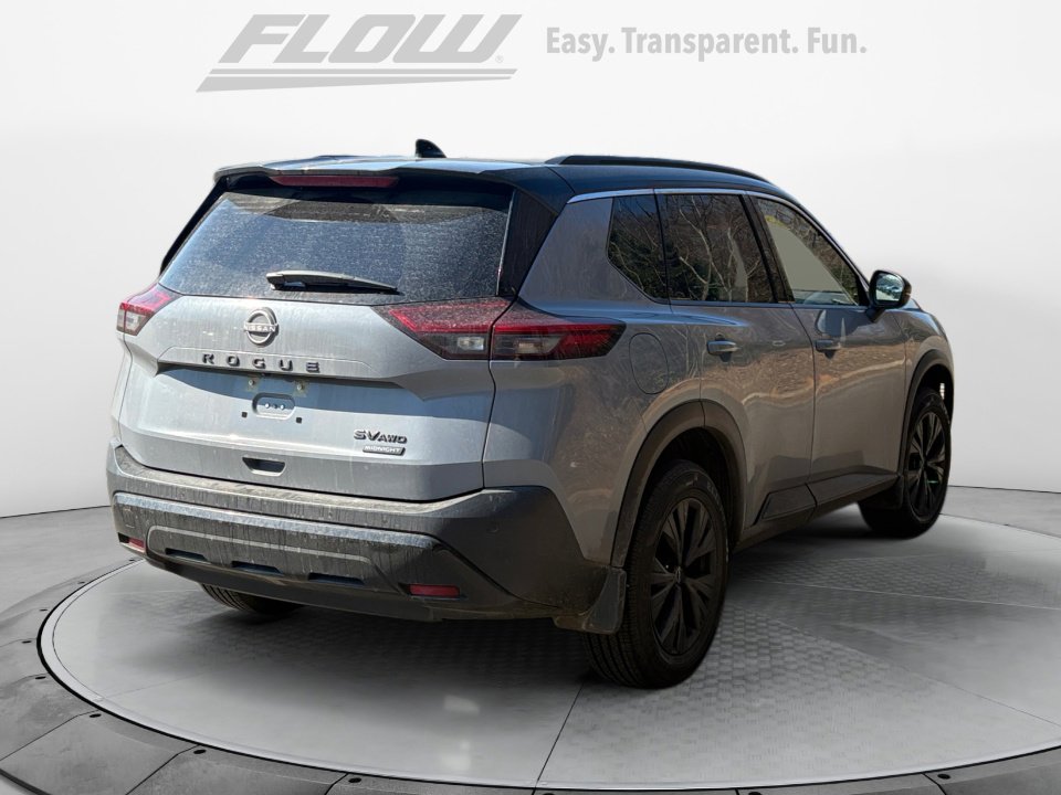 Used 2023 Nissan Rogue SV w/ SV Premium Package image 9