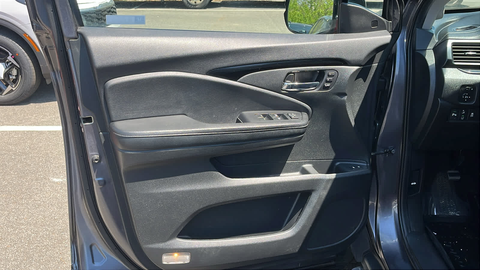 Used 2019 Honda Pilot Touring image 10