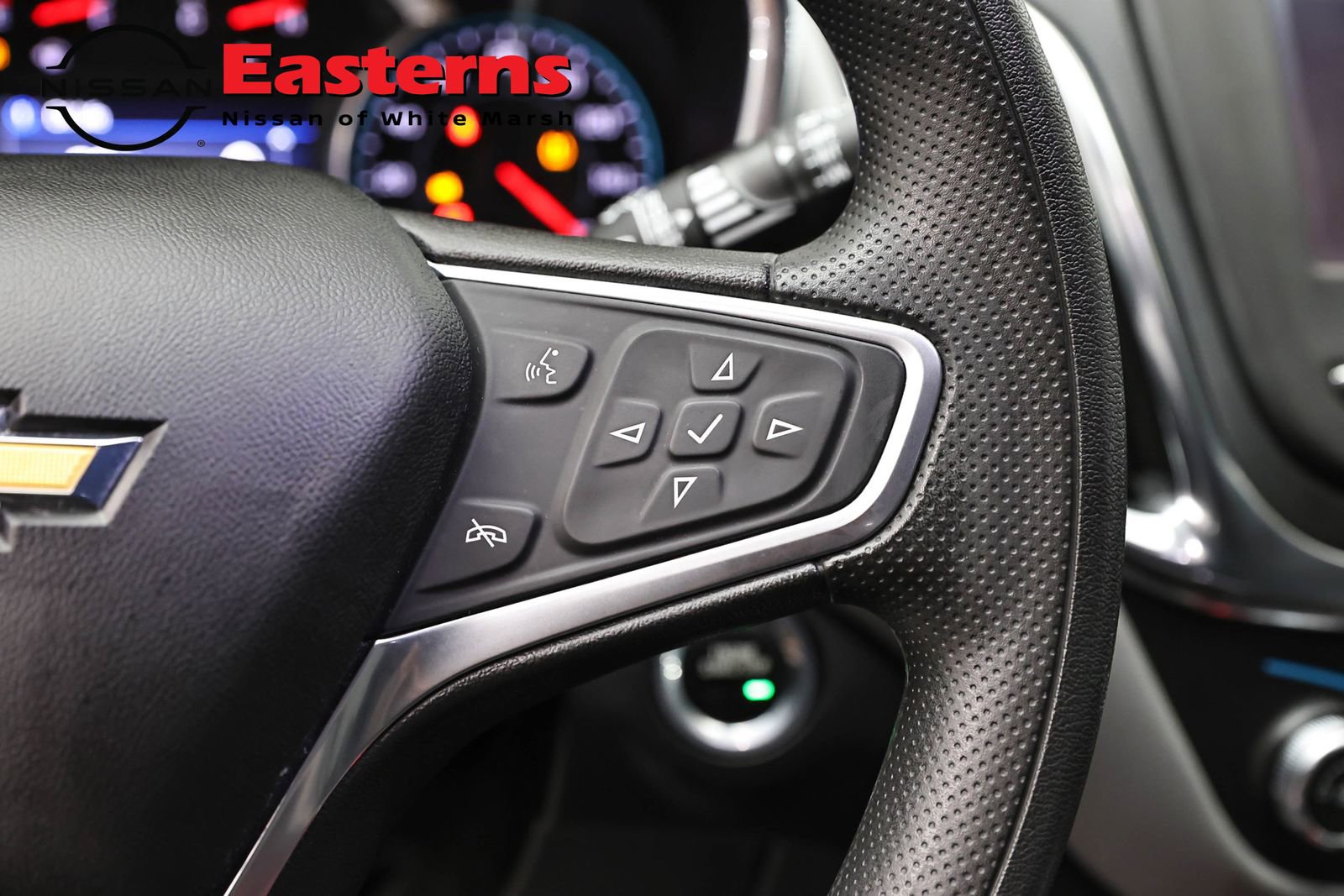 Used 2022 Chevrolet Equinox LS w/ LS Convenience Package image 16