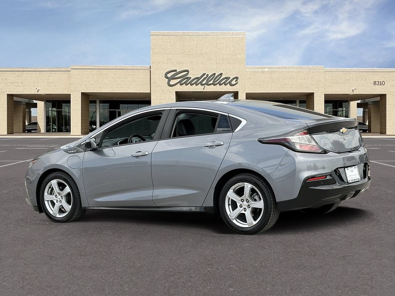 Used 2018 Chevrolet Volt LT w/ LT Driver Confidence Package FWD image 7