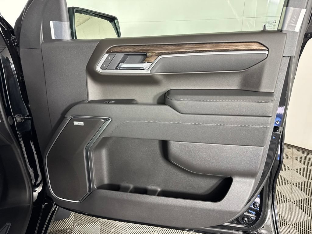 New 2026 Chevrolet Silverado 1500 RST w/ RST All Star Premium Package AWD/4WD image 37