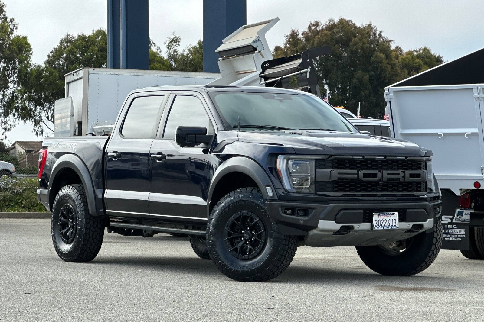 Used 2023 Ford F150 Raptor w/ Raptor 37 Performance Package AWD/4WD image 2