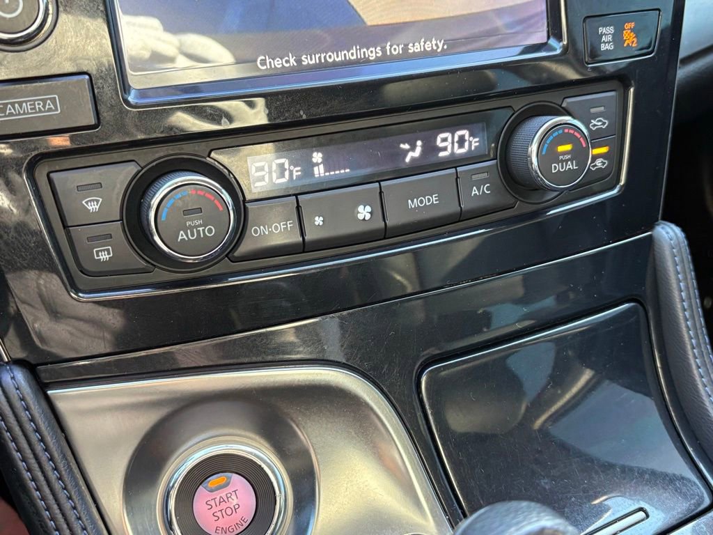 Used 2018 Nissan Maxima SR w/ Interior Lighting Package image 18