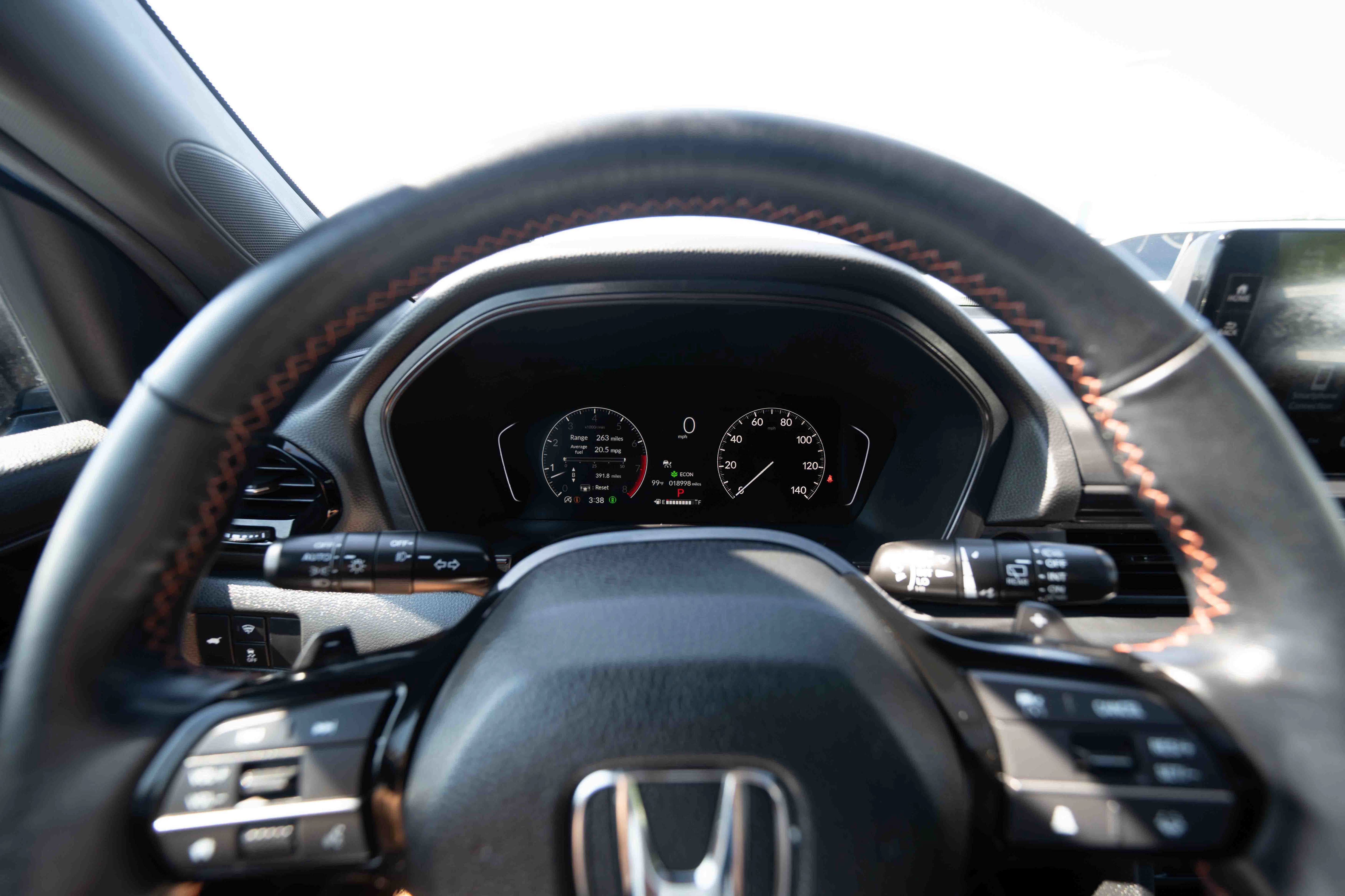 Certified 2025 Honda Pilot TrailSport image 15
