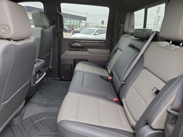 Used 2024 Chevrolet Silverado 2500 ZR2 w/ Technology Package AWD/4WD image 27