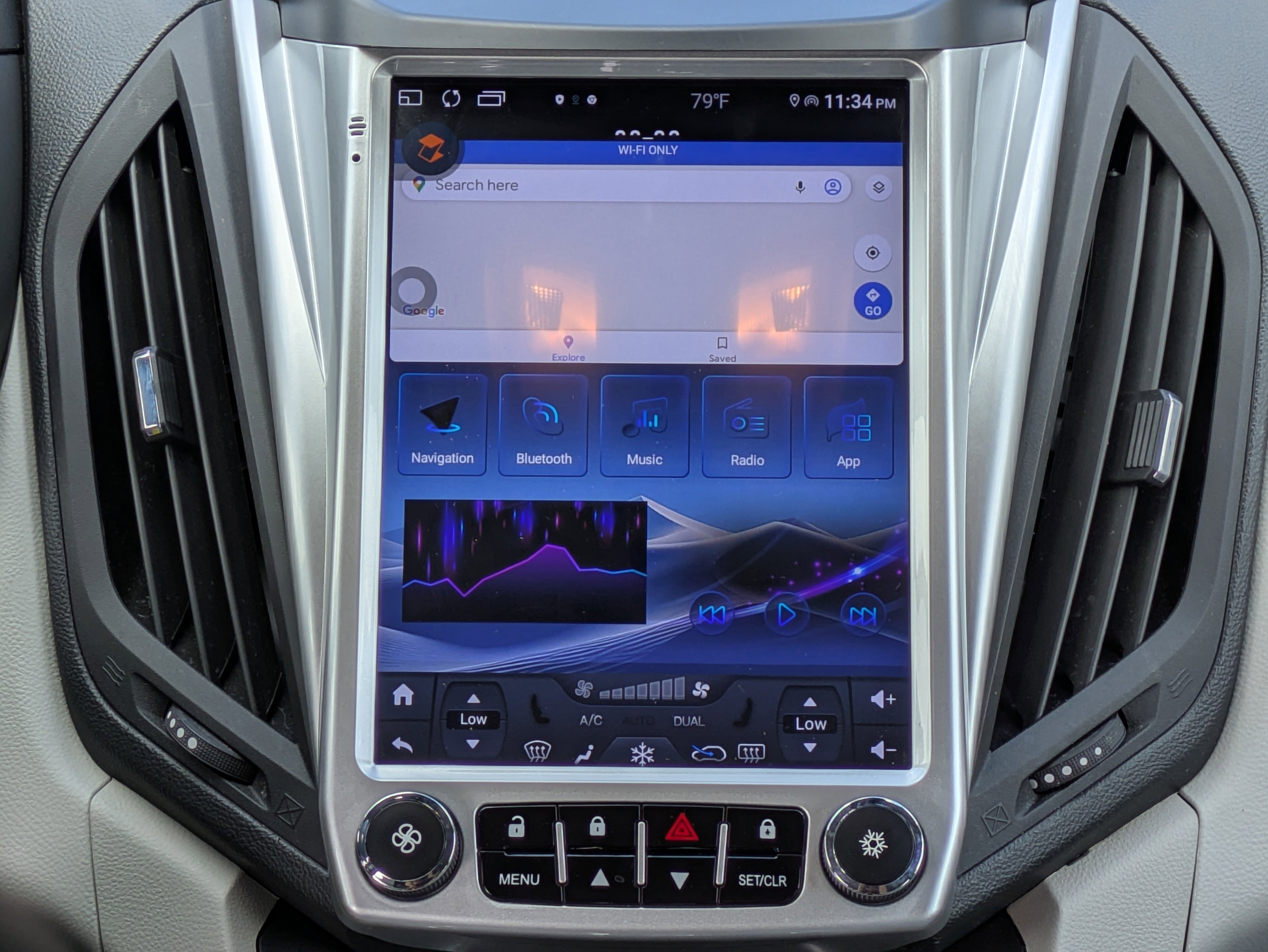 Used 2017 Chevrolet Equinox Premier w/ Enhanced Convenience Package FWD image 17