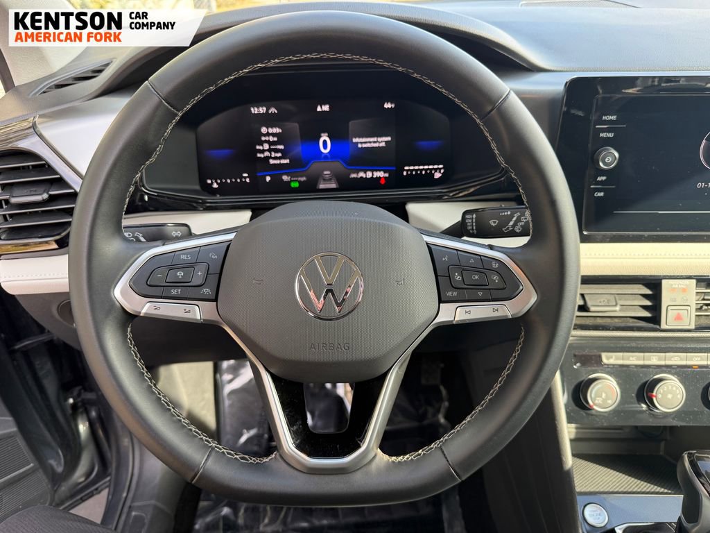 Used 2025 Volkswagen Taos S image 17