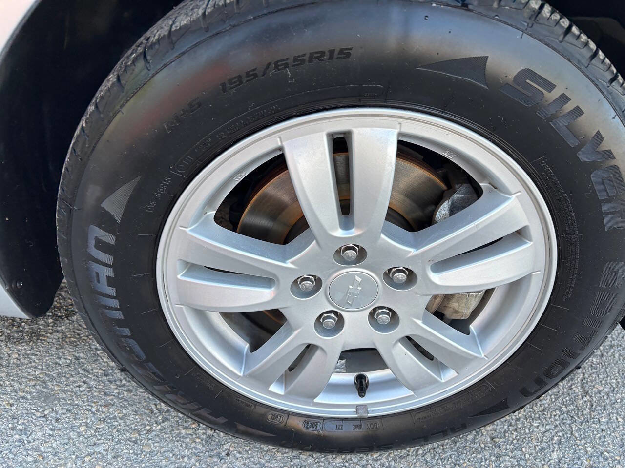 Used 2015 Chevrolet Sonic LT image 32