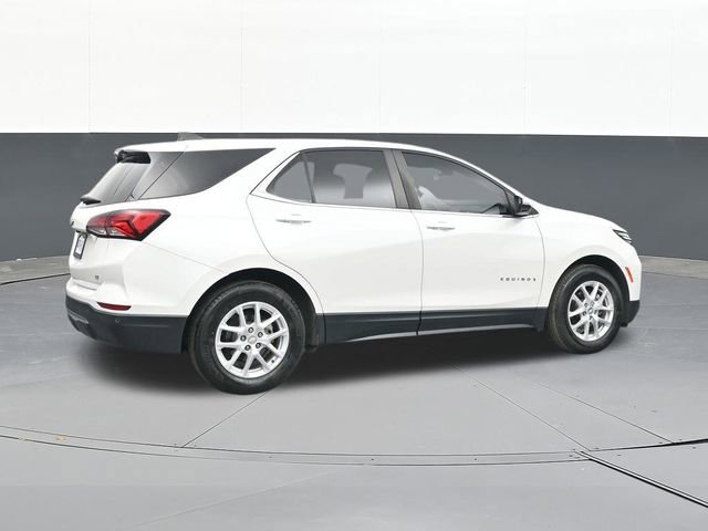 Used 2023 Chevrolet Equinox LT image 16