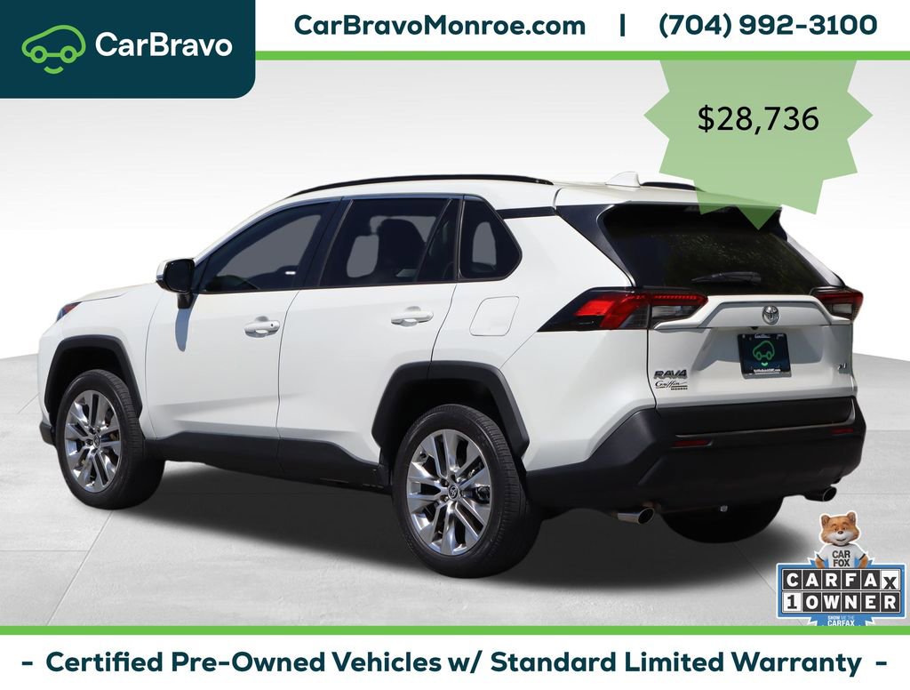 Used 2021 Toyota RAV4 XLE Premium FWD image 4