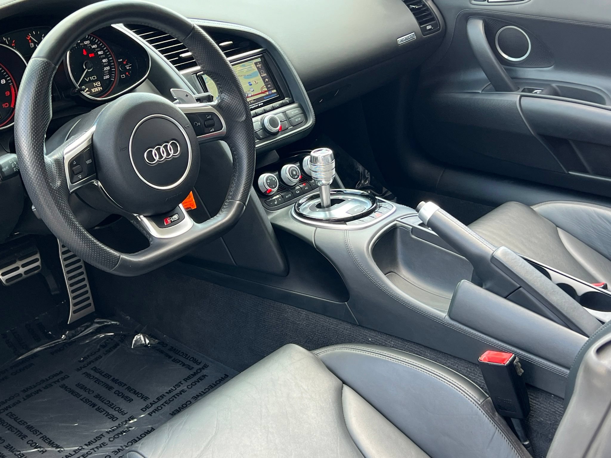 Used 2015 Audi R8 V10 AWD/4WD image 2