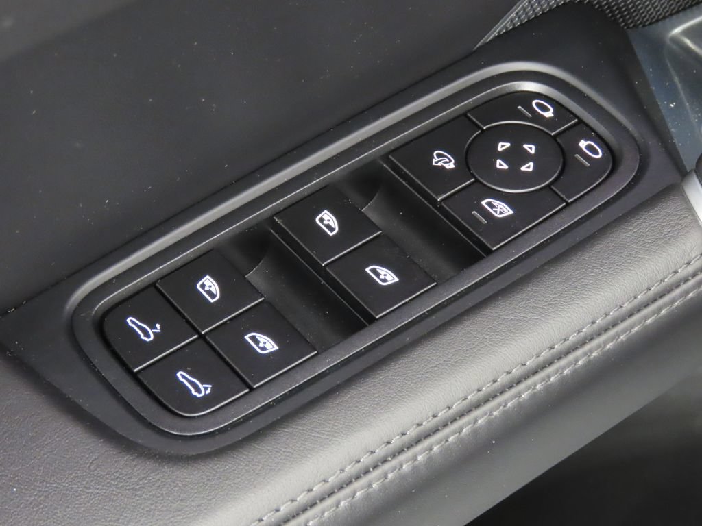 Certified 2022 Porsche Cayenne Turbo GT AWD/4WD image 36