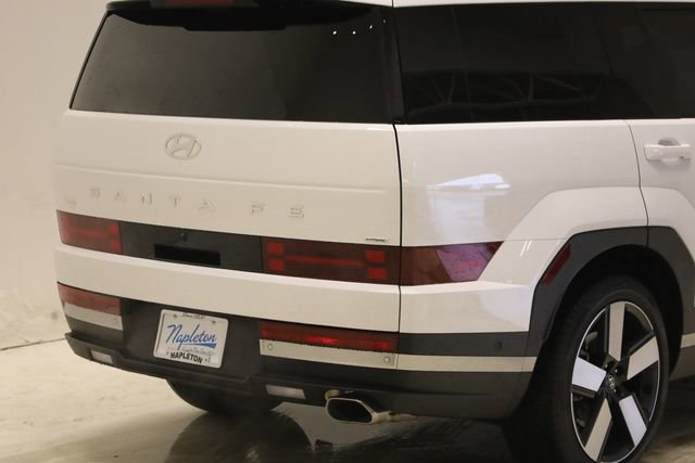 Used 2024 Hyundai Santa Fe Limited image 6