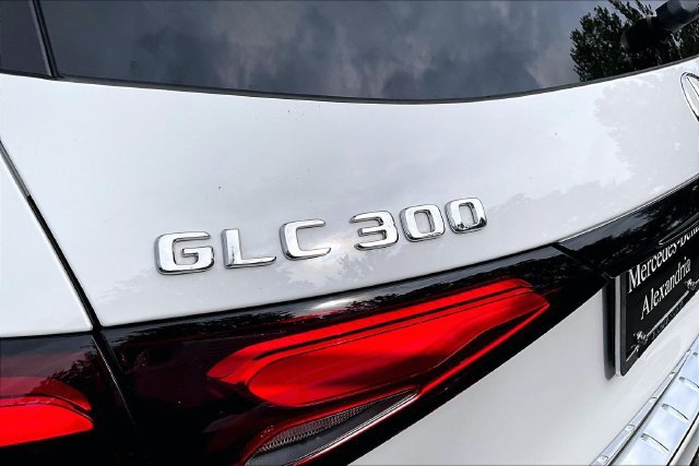 Certified 2026 Mercedes-Benz GLC 300 4MATIC image 8