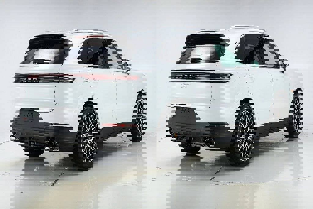 New 2026 Porsche Cayenne S image 20