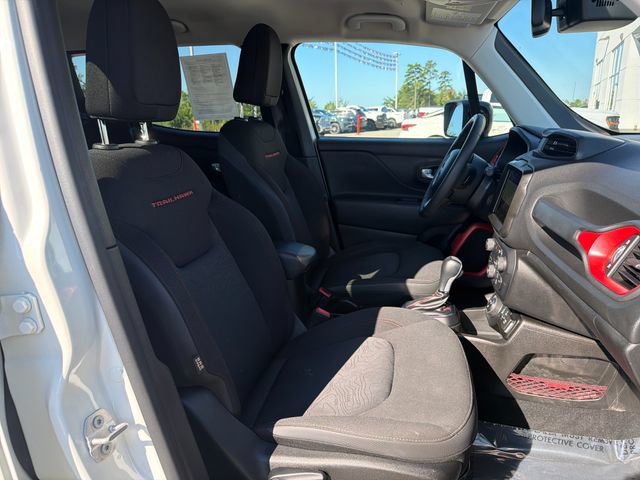 Used 2023 Jeep Renegade Trailhawk AWD/4WD image 29