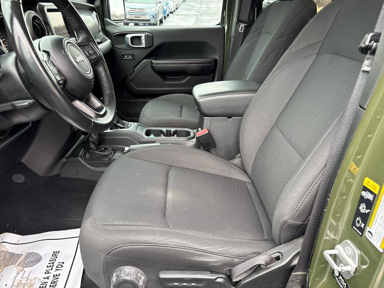 Used 2021 Jeep Gladiator Sport image 17