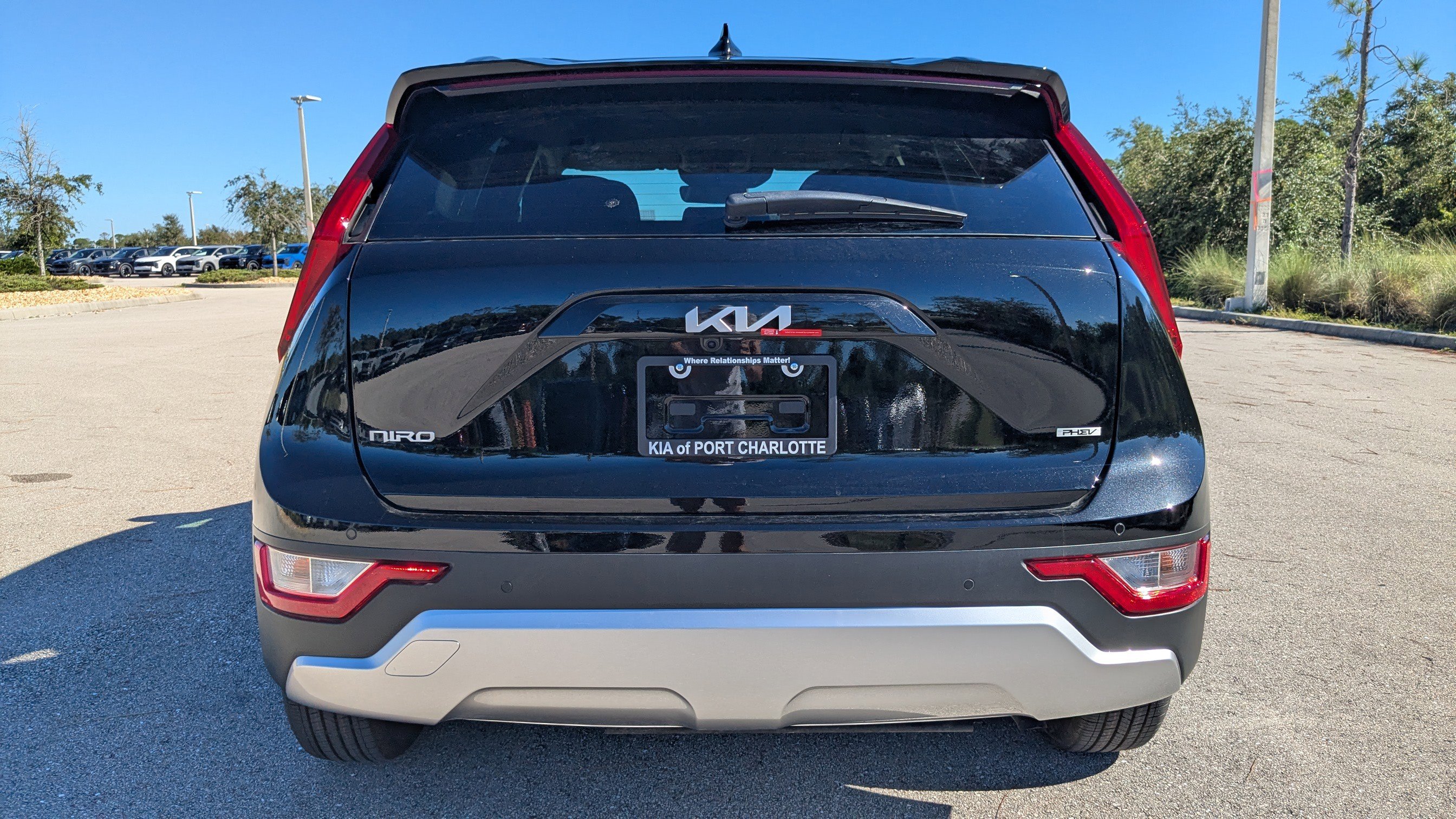 New 2025 Kia Niro EX w/ EX Cold Weather Package image 6