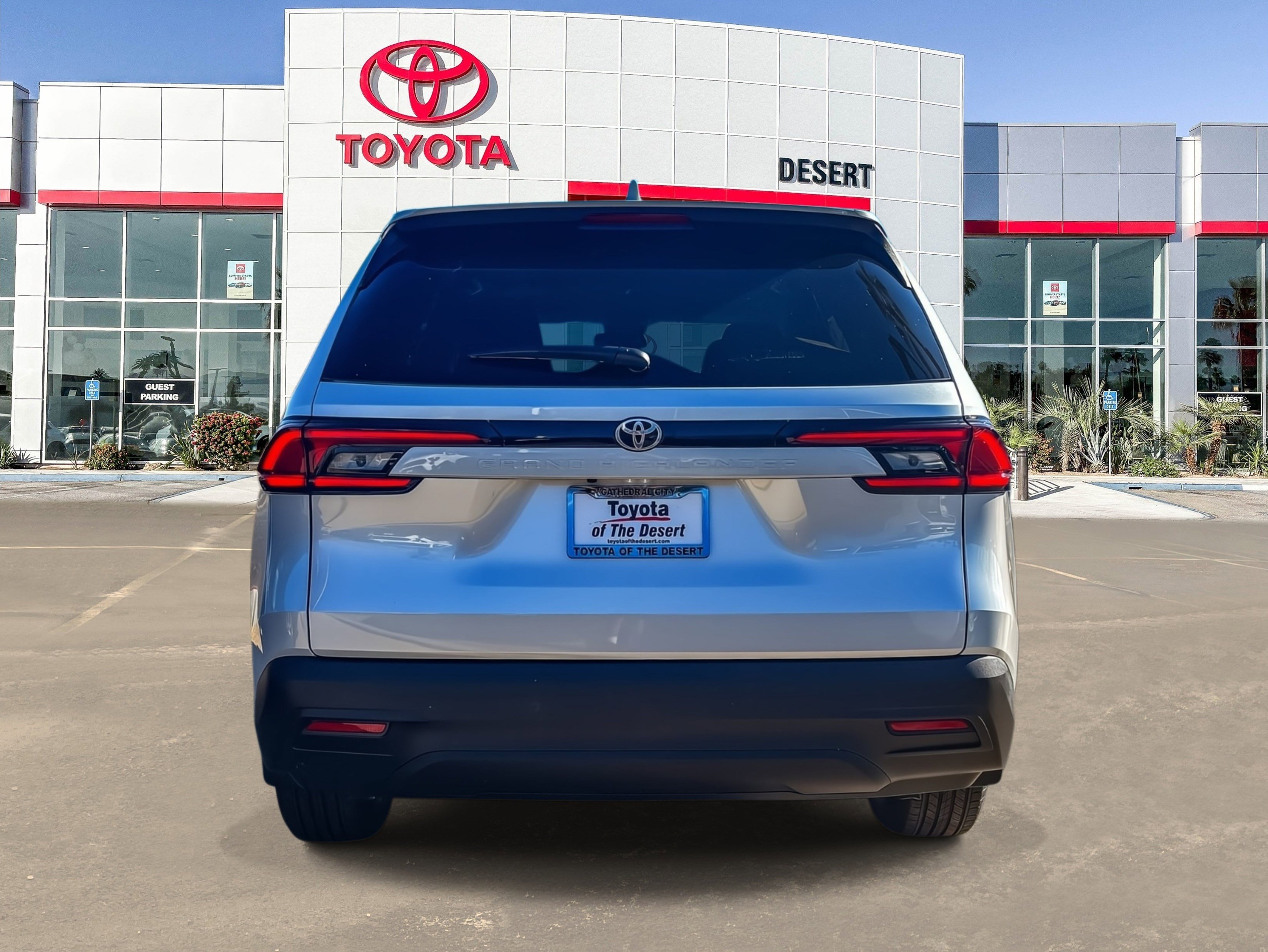 New 2026 Toyota Grand Highlander LE image 6