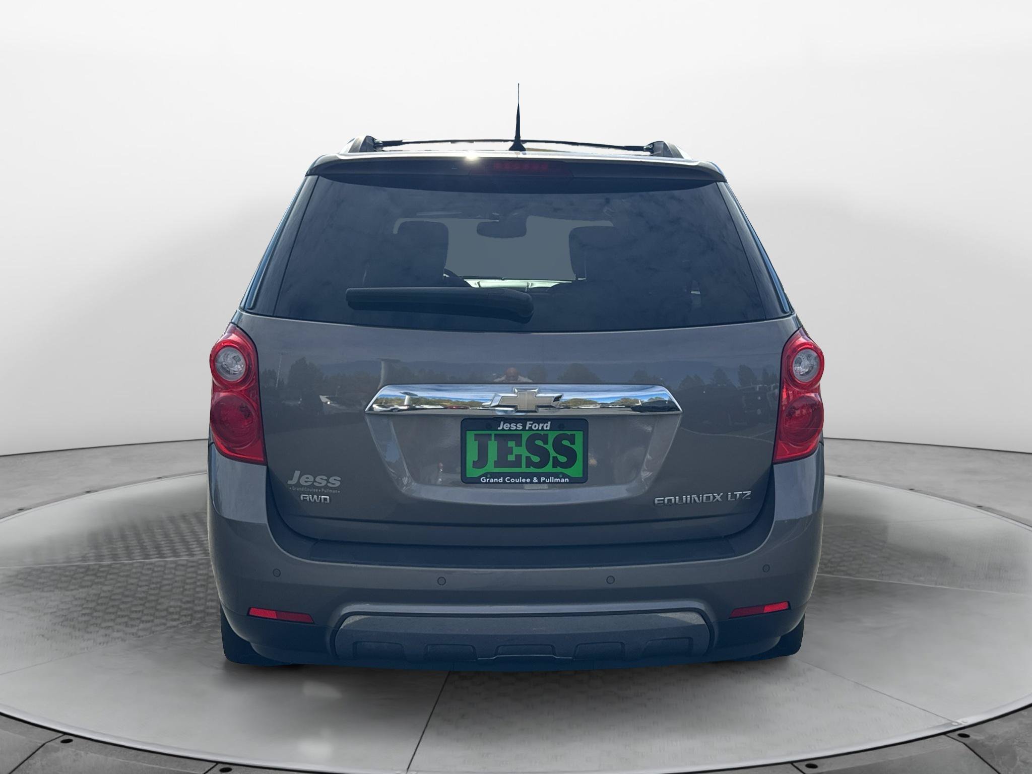 Used 2011 Chevrolet Equinox LTZ w/ LPO, Protection Package AWD/4WD image 4