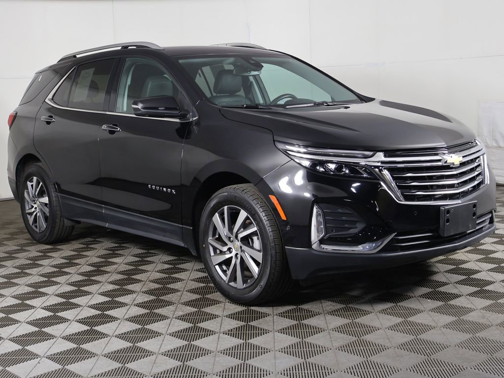 Used 2022 Chevrolet Equinox Premier AWD/4WD image 2