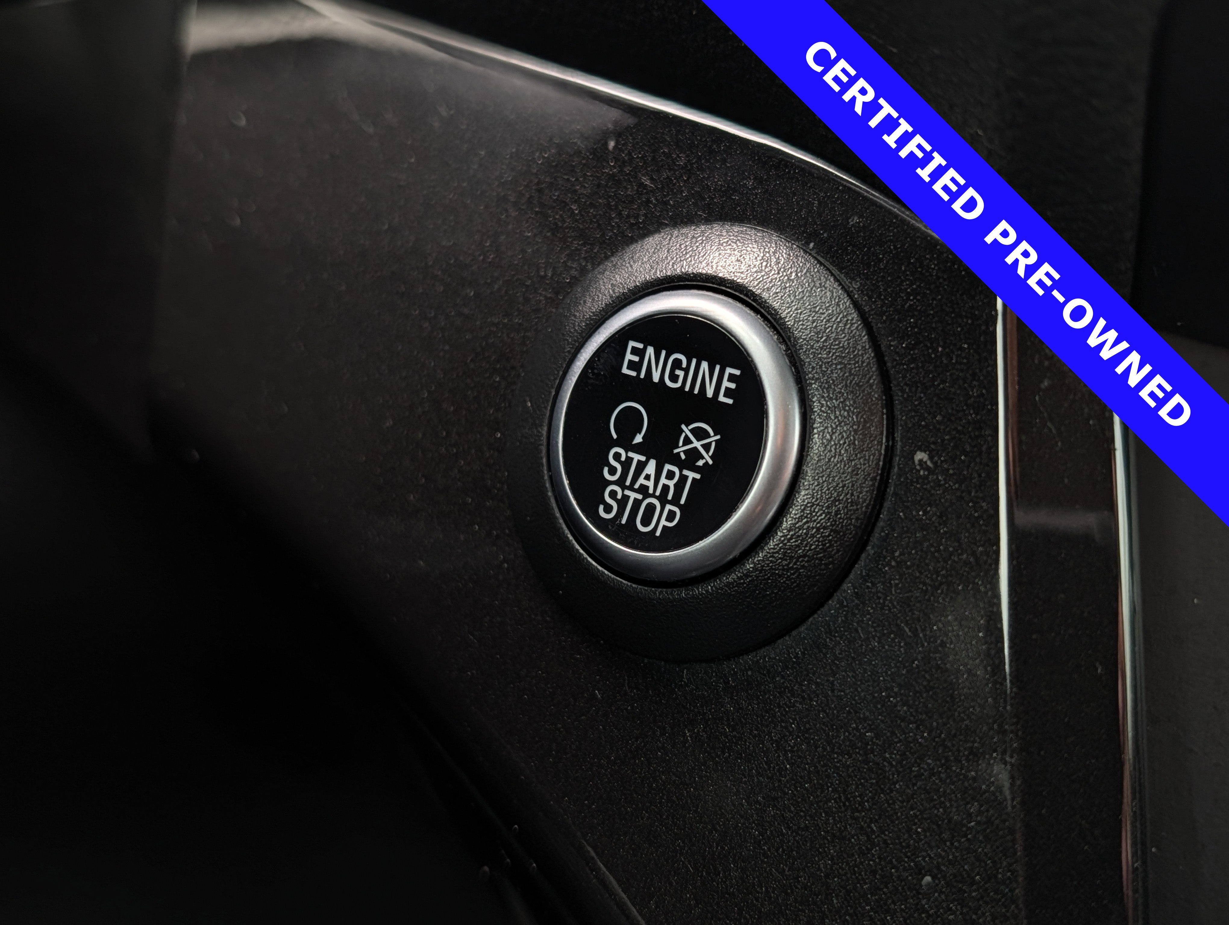 Certified 2018 Ford Escape Titanium image 33