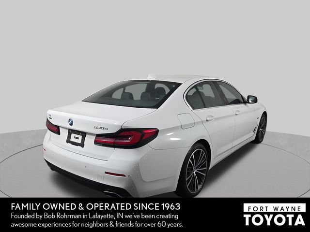 Used 2023 BMW 530e xDrive AWD/4WD image 7