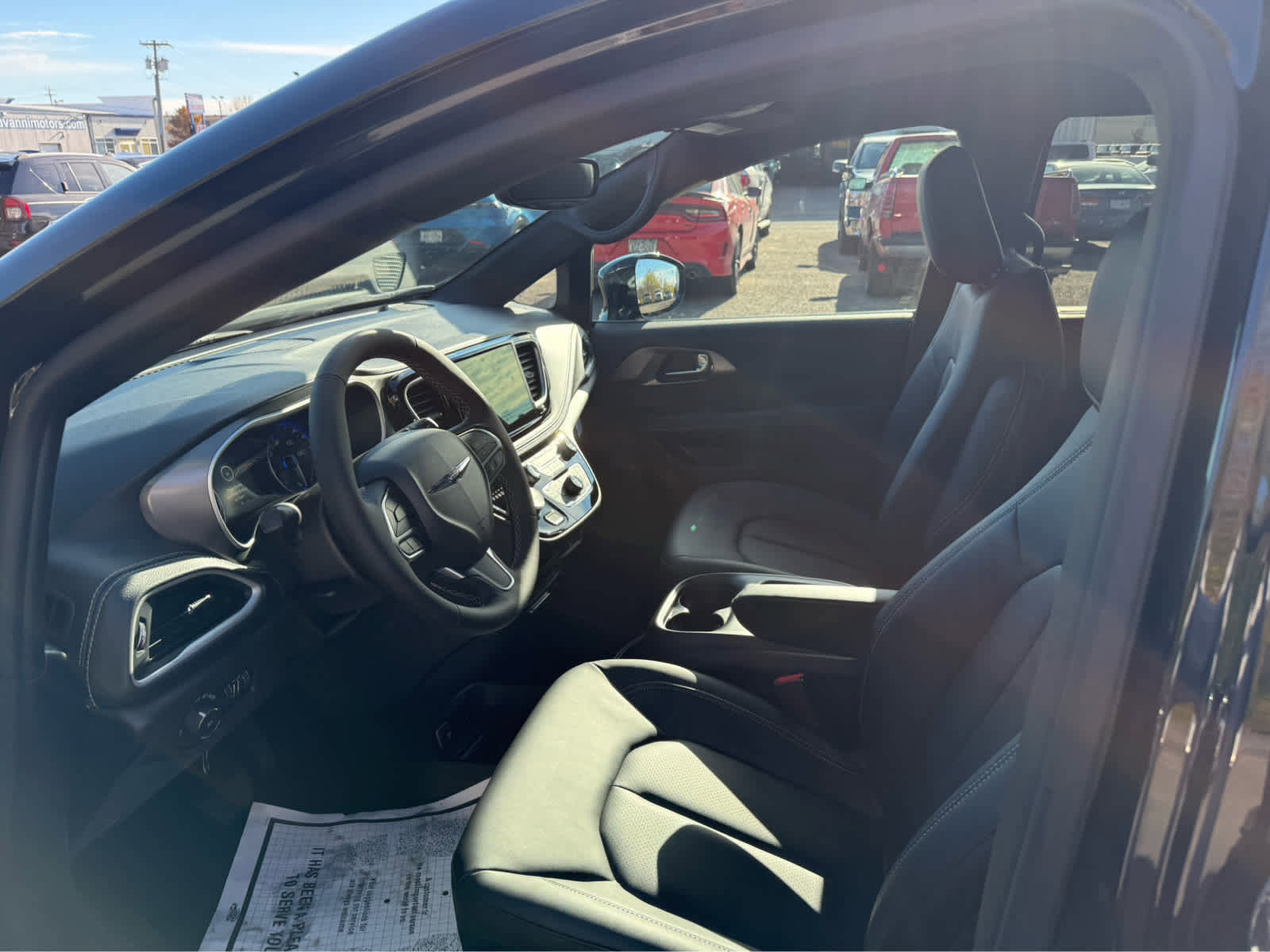 New 2026 Chrysler Pacifica Select image 12