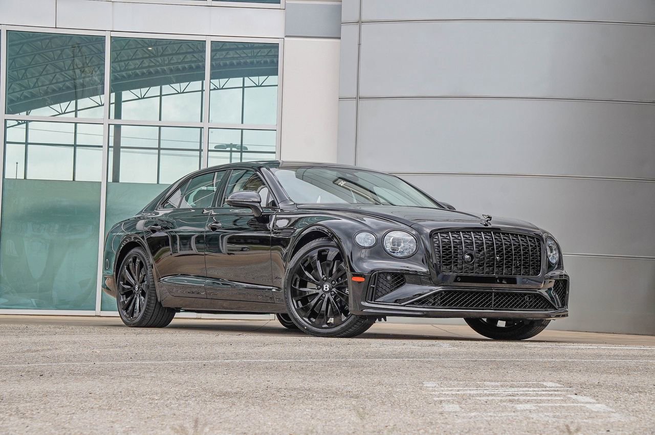 New 2026 Bentley Flying Spur Plug-In Hybrid image 1