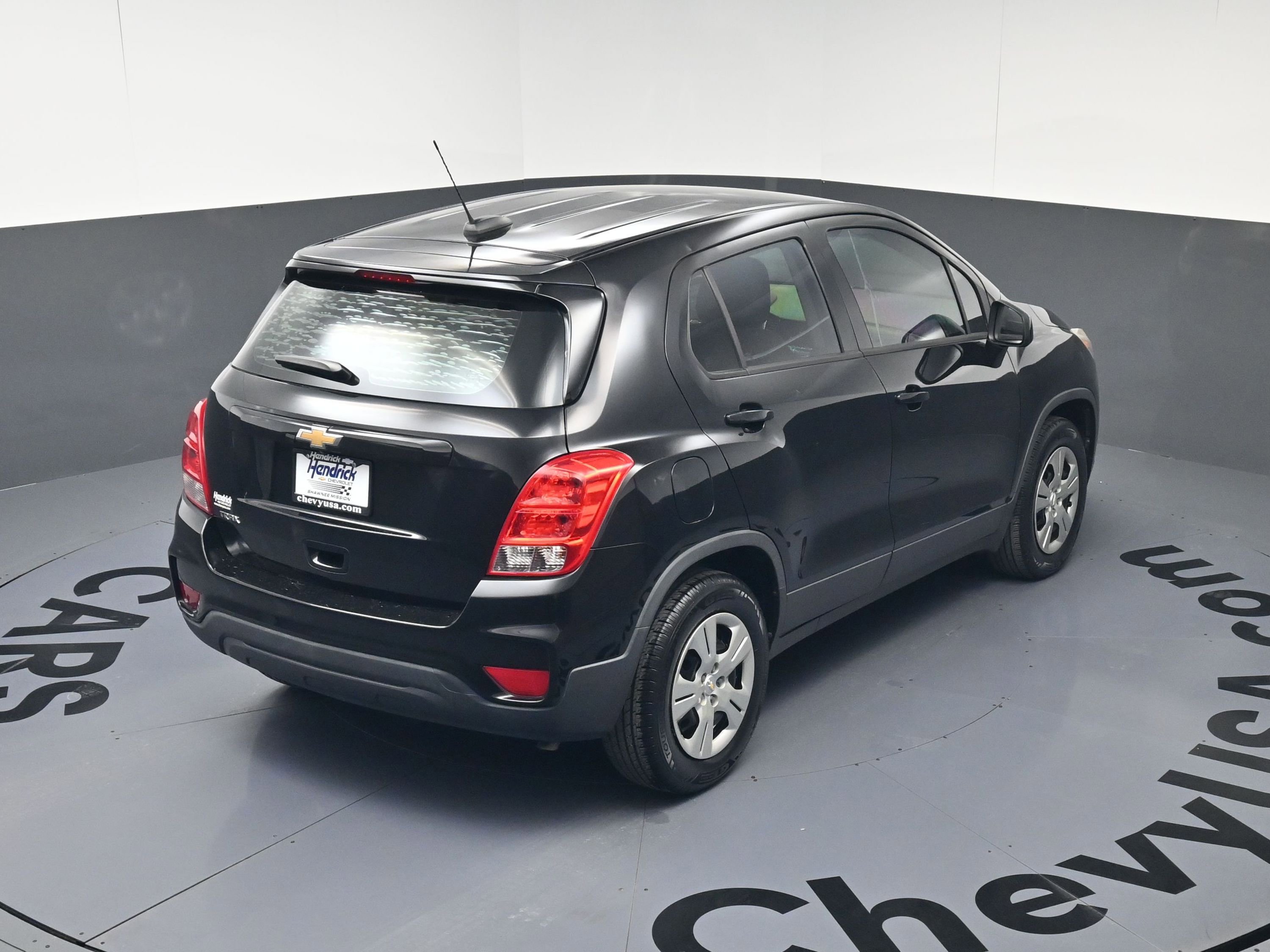 Used 2018 Chevrolet Trax LS image 33