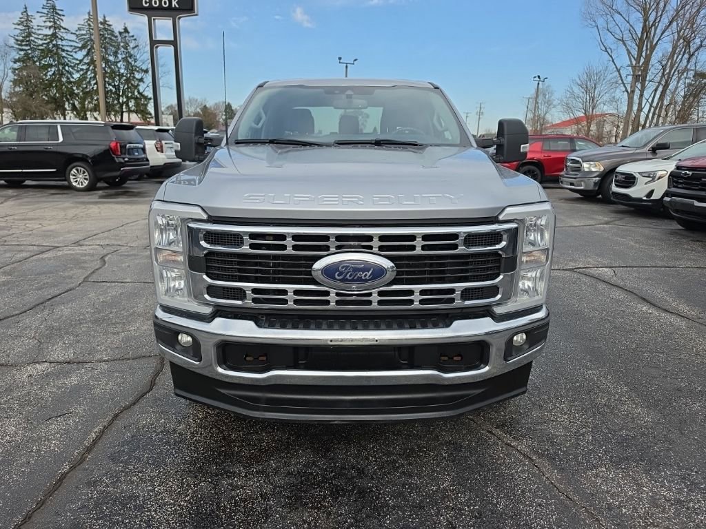 Used 2023 Ford F250 XLT w/ 360-Degree Camera Package AWD/4WD image 2