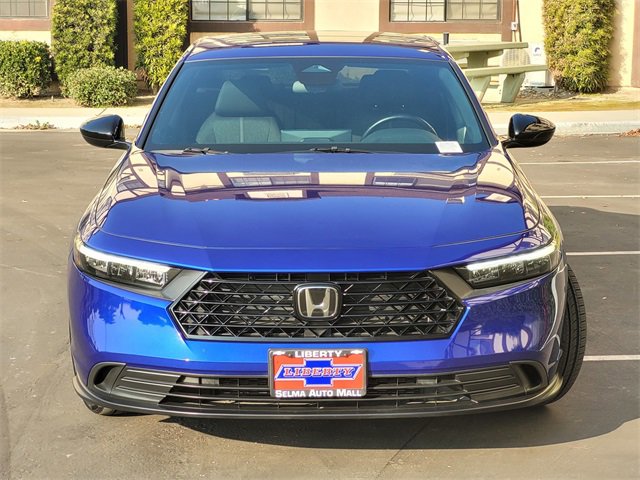 Used 2024 Honda Accord Sport image 3