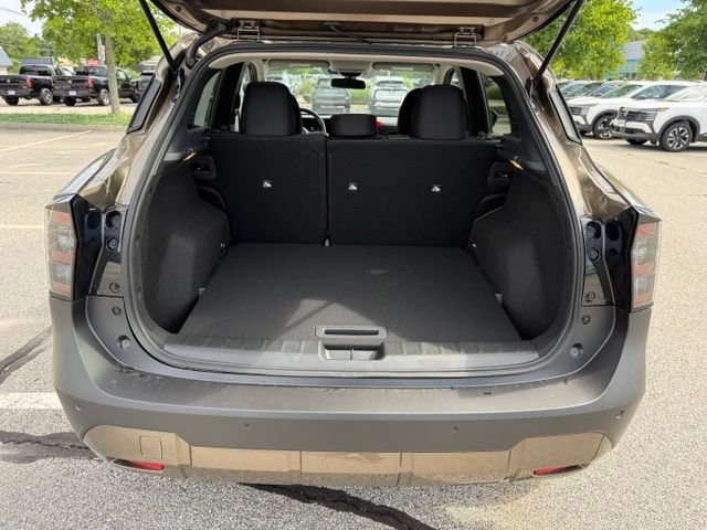New 2026 Nissan Kicks SV w/ Cold Weather Package FWD image 10