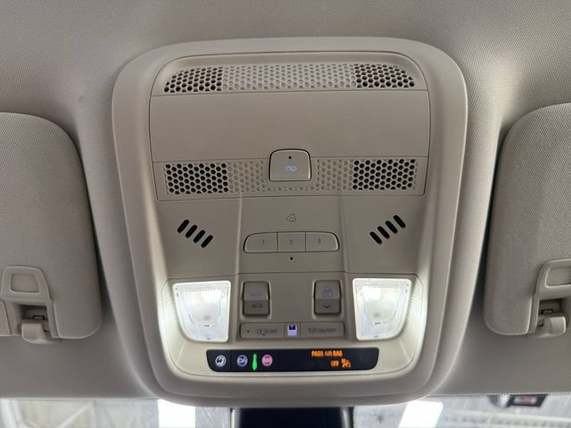 Certified 2024 Cadillac XT6 Premium Luxury w/ LPO, Floor Liner Package AWD/4WD image 22