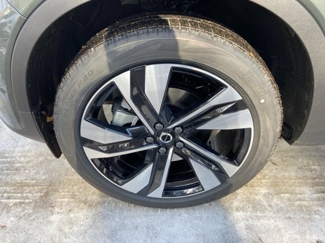 New 2026 Volvo XC40 B5 Ultra w/ Climate Package AWD/4WD image 9