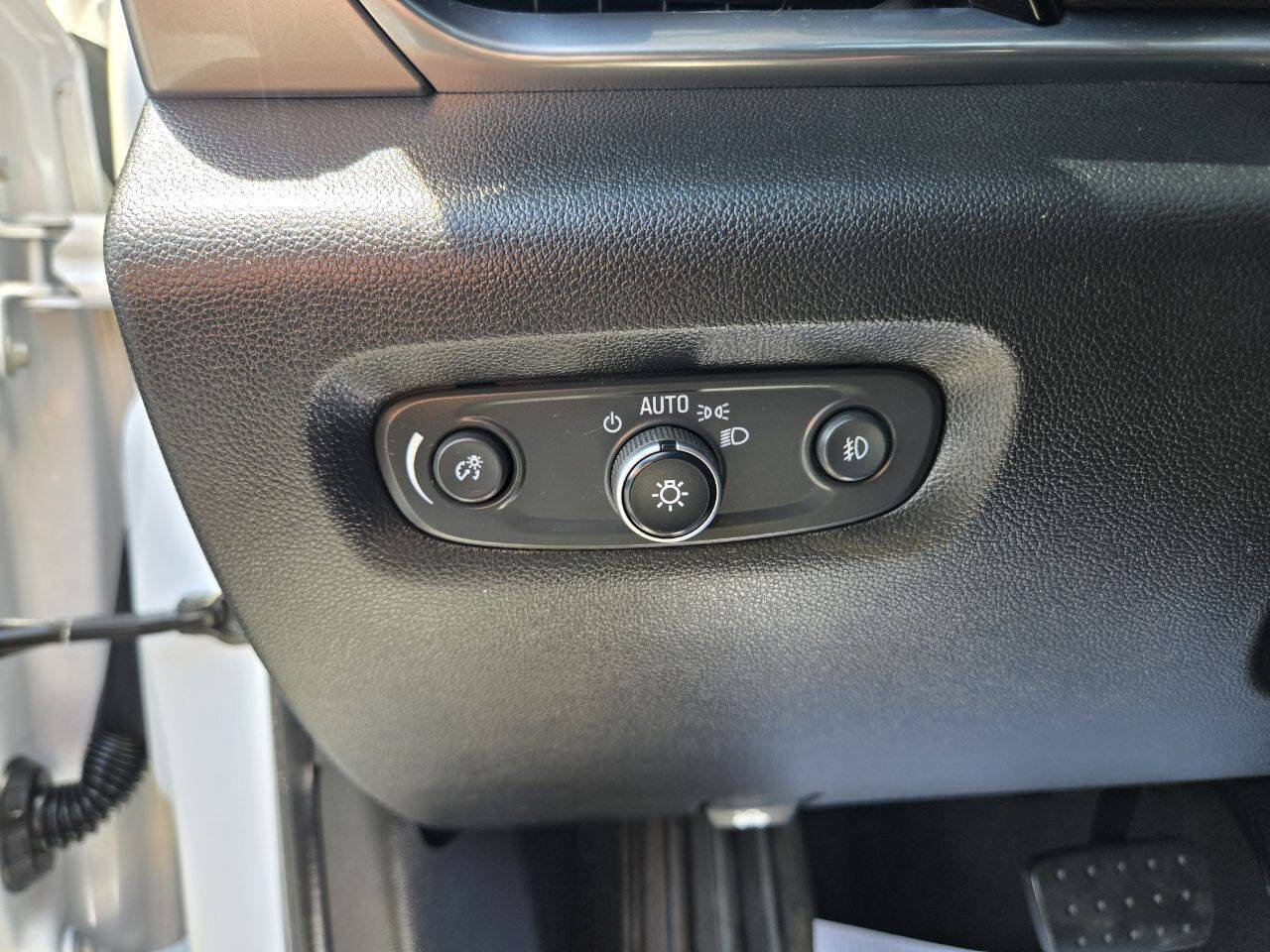 Used 2019 Chevrolet Traverse LT w/ LT Premium Package FWD image 26