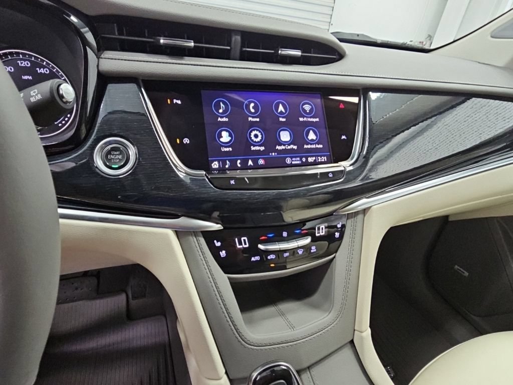 Used 2024 Cadillac XT6 Premium Luxury AWD/4WD image 14