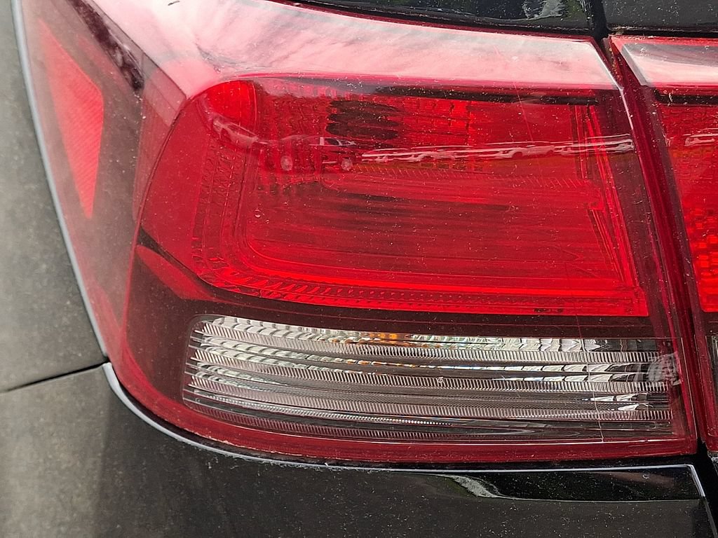 Certified 2022 Kia Rio S FWD image 10