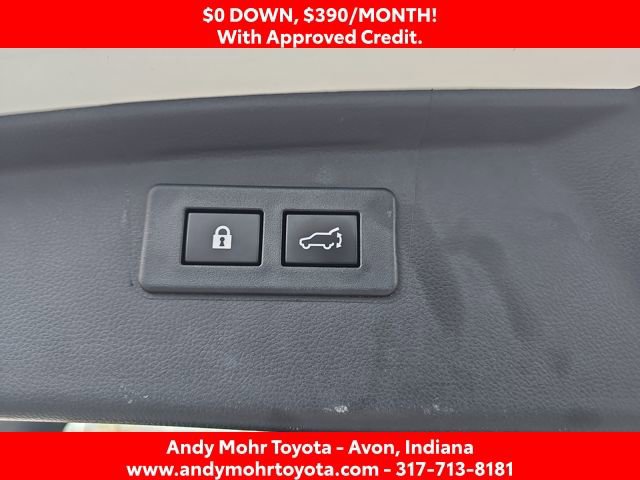 Used 2023 Subaru Outback Premium image 30