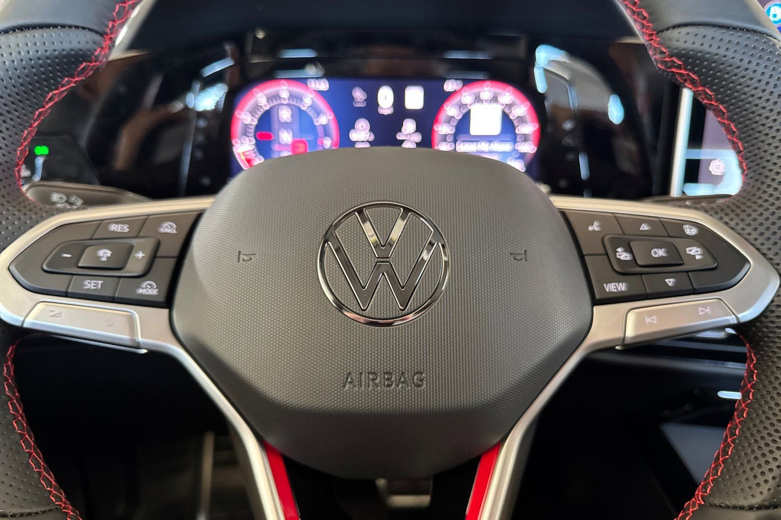 New 2026 Volkswagen GTI SE image 23