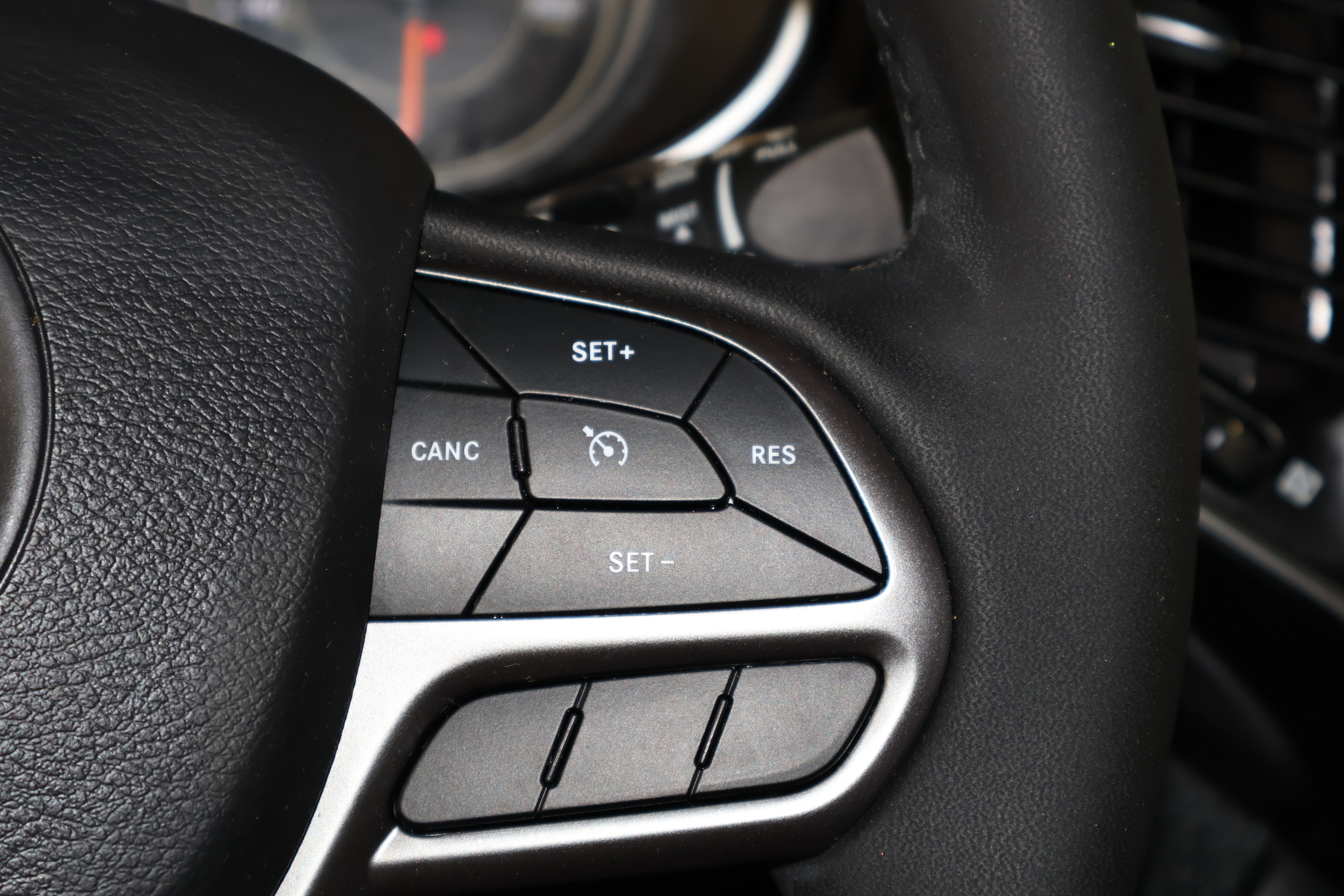 Used 2022 Jeep Cherokee Latitude Lux image 22