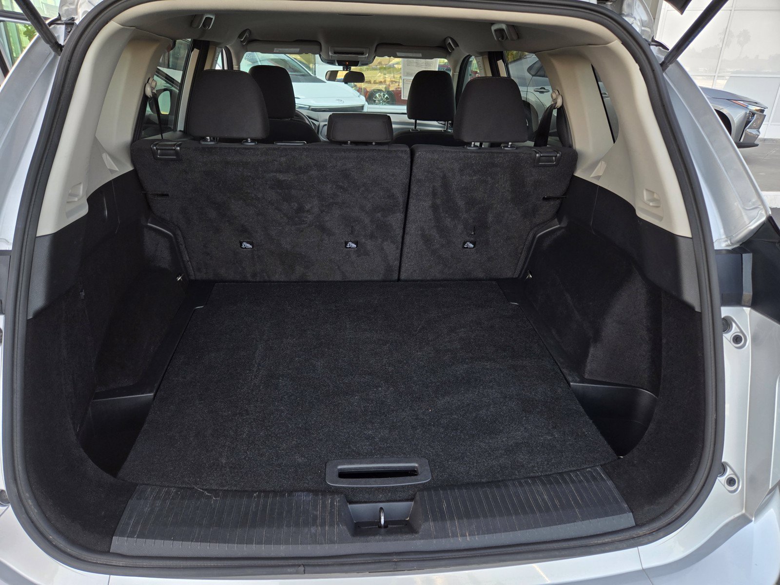 Used 2024 Nissan Rogue S FWD image 24