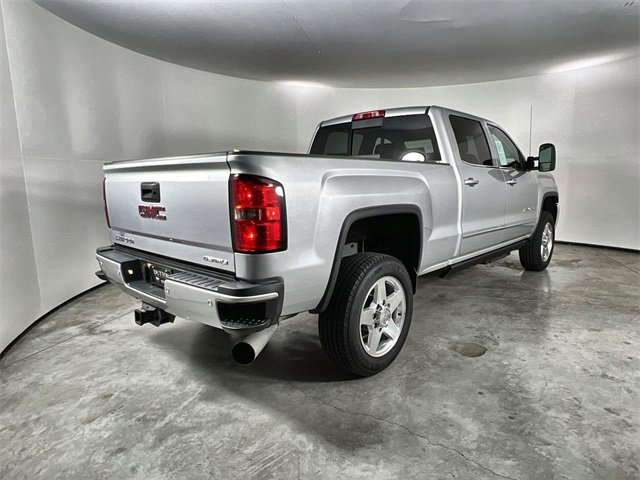 Used 2015 GMC Sierra 2500 Denali w/ Duramax Plus Package image 8