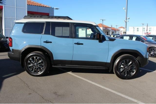 Used 2025 Toyota Land Cruiser w/ Premium Package AWD/4WD image 19
