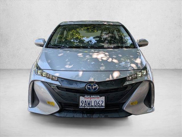Used 2022 Toyota Prius Prime XLE FWD image 2