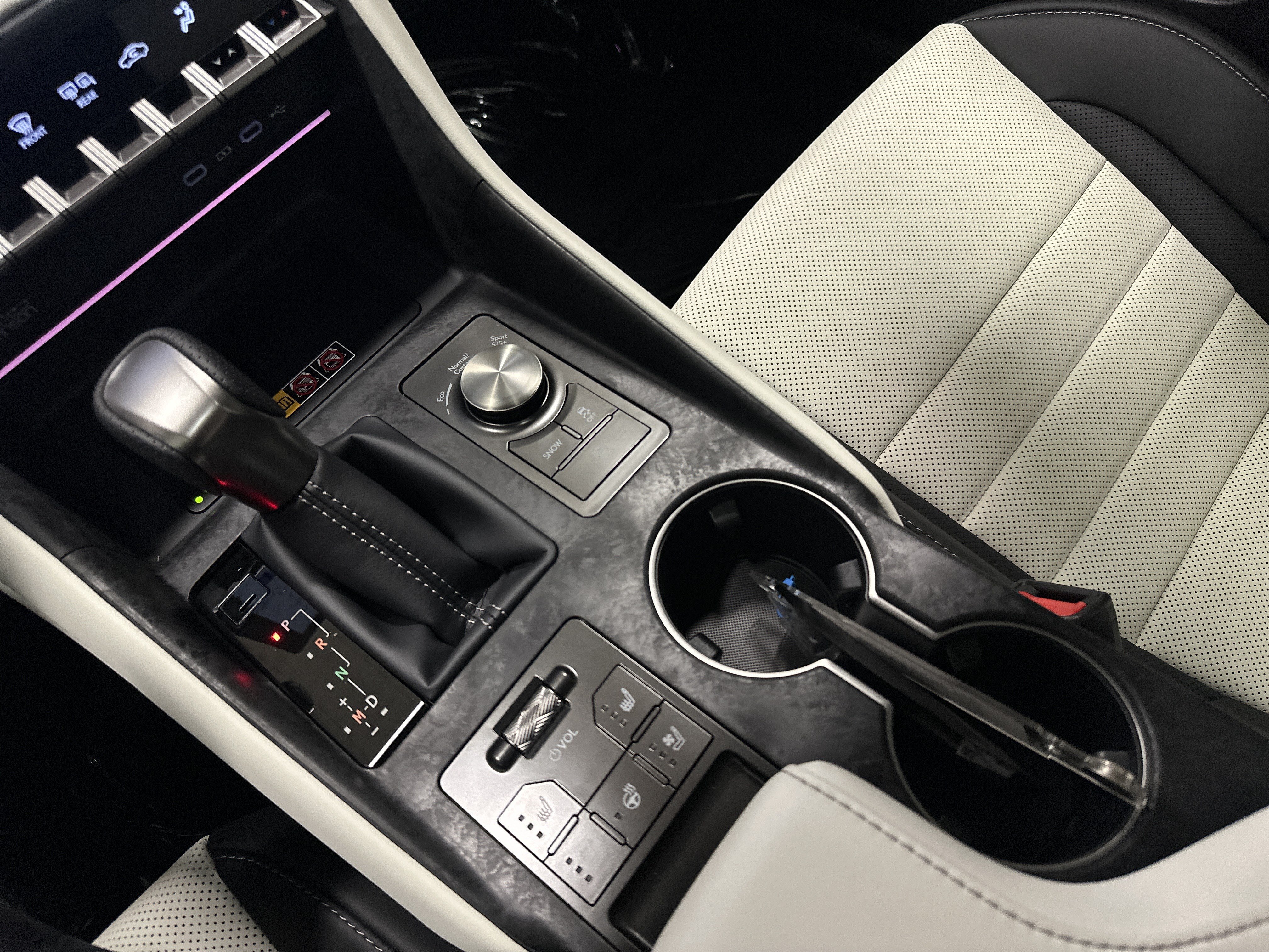 New 2026 Lexus IS 350 F Sport AWD/4WD image 29