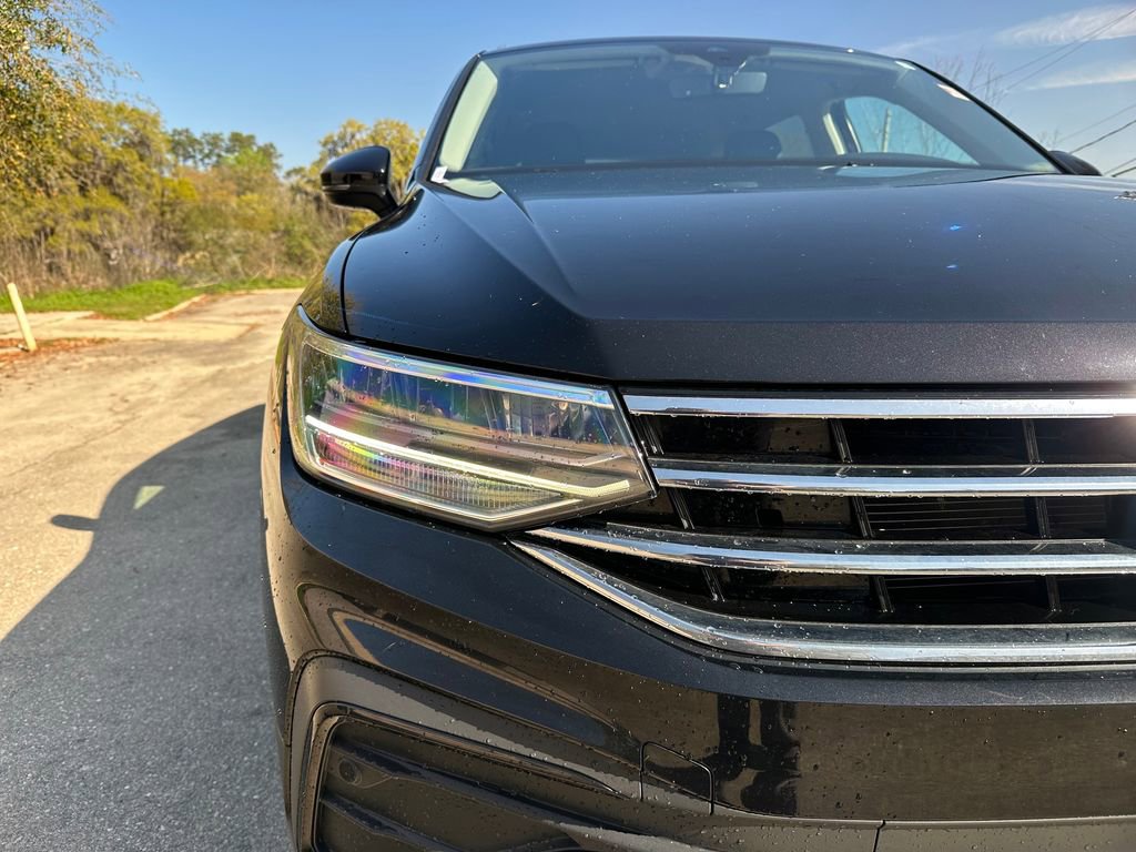 Used 2023 Volkswagen Tiguan SE image 17